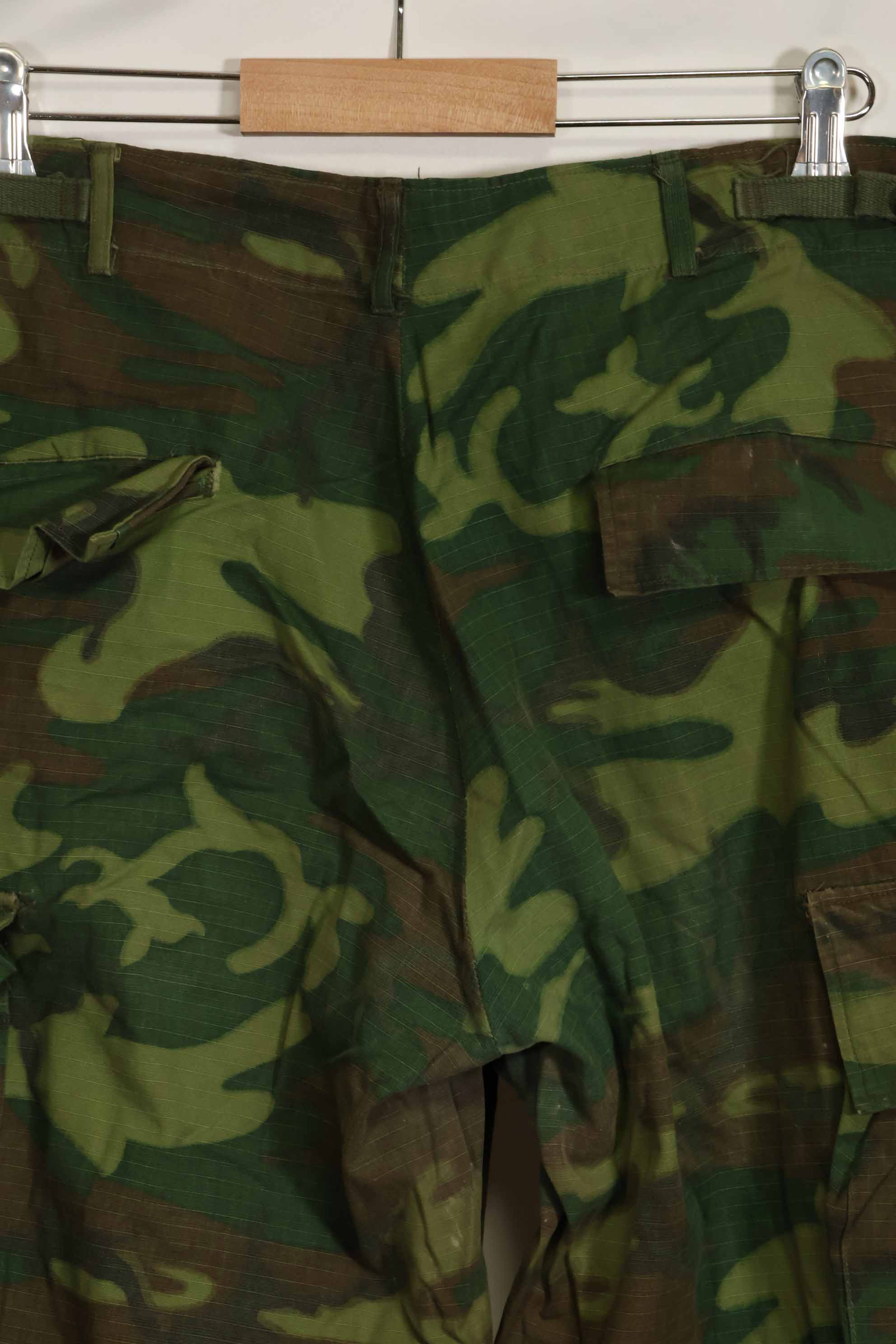 1968 Contract Ripstop ERDL Camouflage Jungle Fatigue Pants M-R Good Condition Used