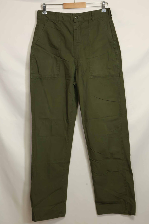 1960's privately procured Poplin OG-107 baker pants, lightweight pants, used.
