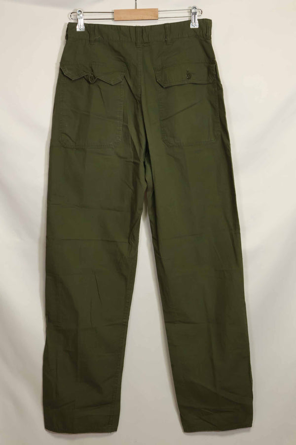 1960's privately procured Poplin OG-107 baker pants, lightweight pants, used.