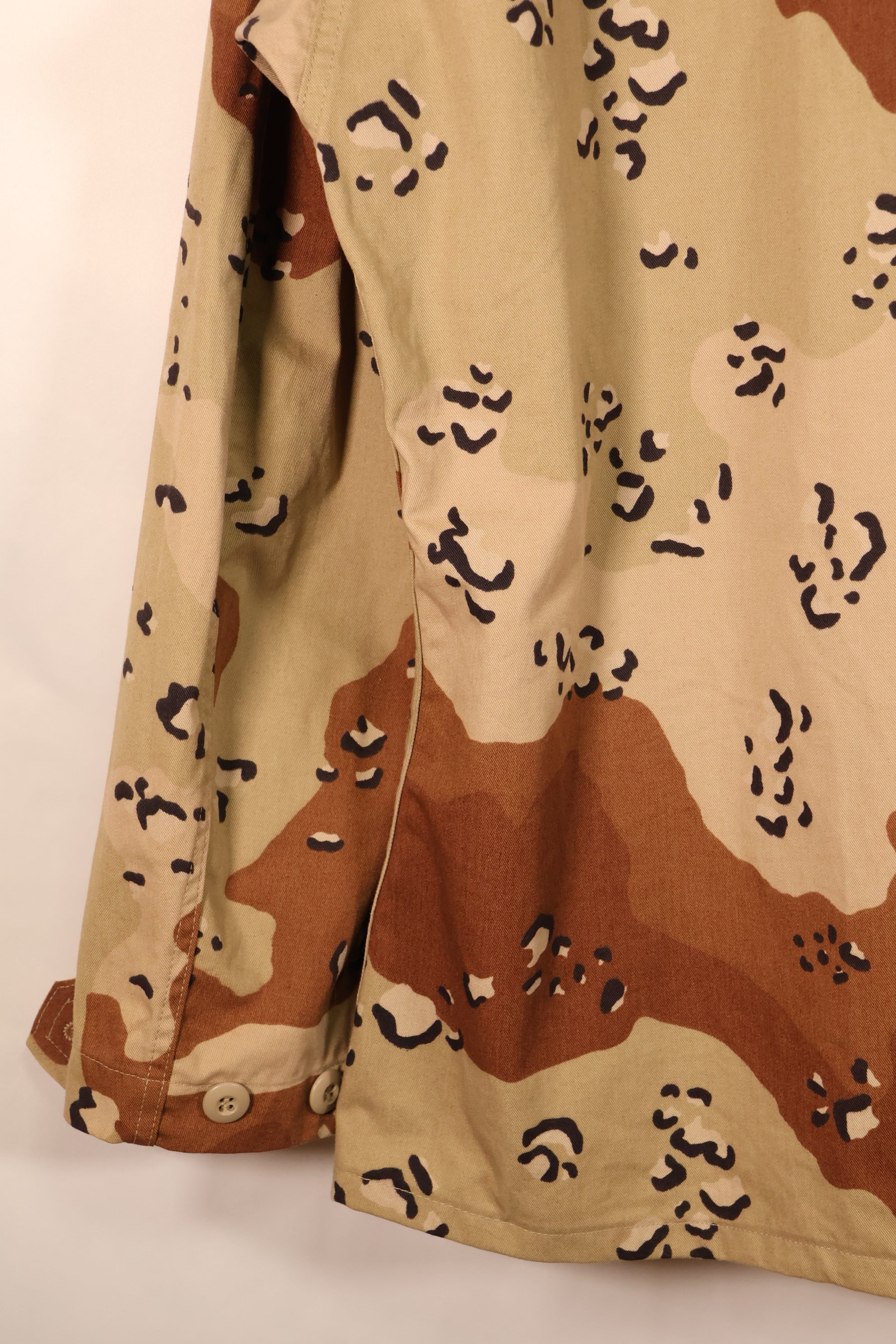 1990 Contract, M-R, U.S. Military, 6C Desert Pattern, Chocolate Chip Camo Jacket, in Good Condition