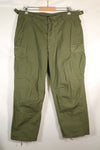 Estimated 1965 contract L-S 2nd Model Jungle Fatigue pants, good condition, used.
