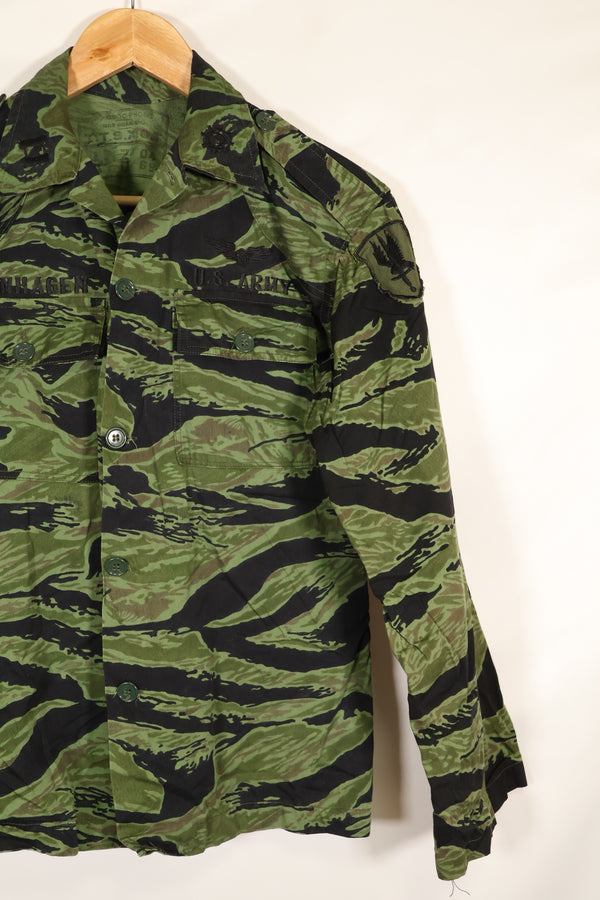 1968 and 1969 73rd surveillance airplane company direct embroidery VNMC 4th pattern tiger stripe set, never used