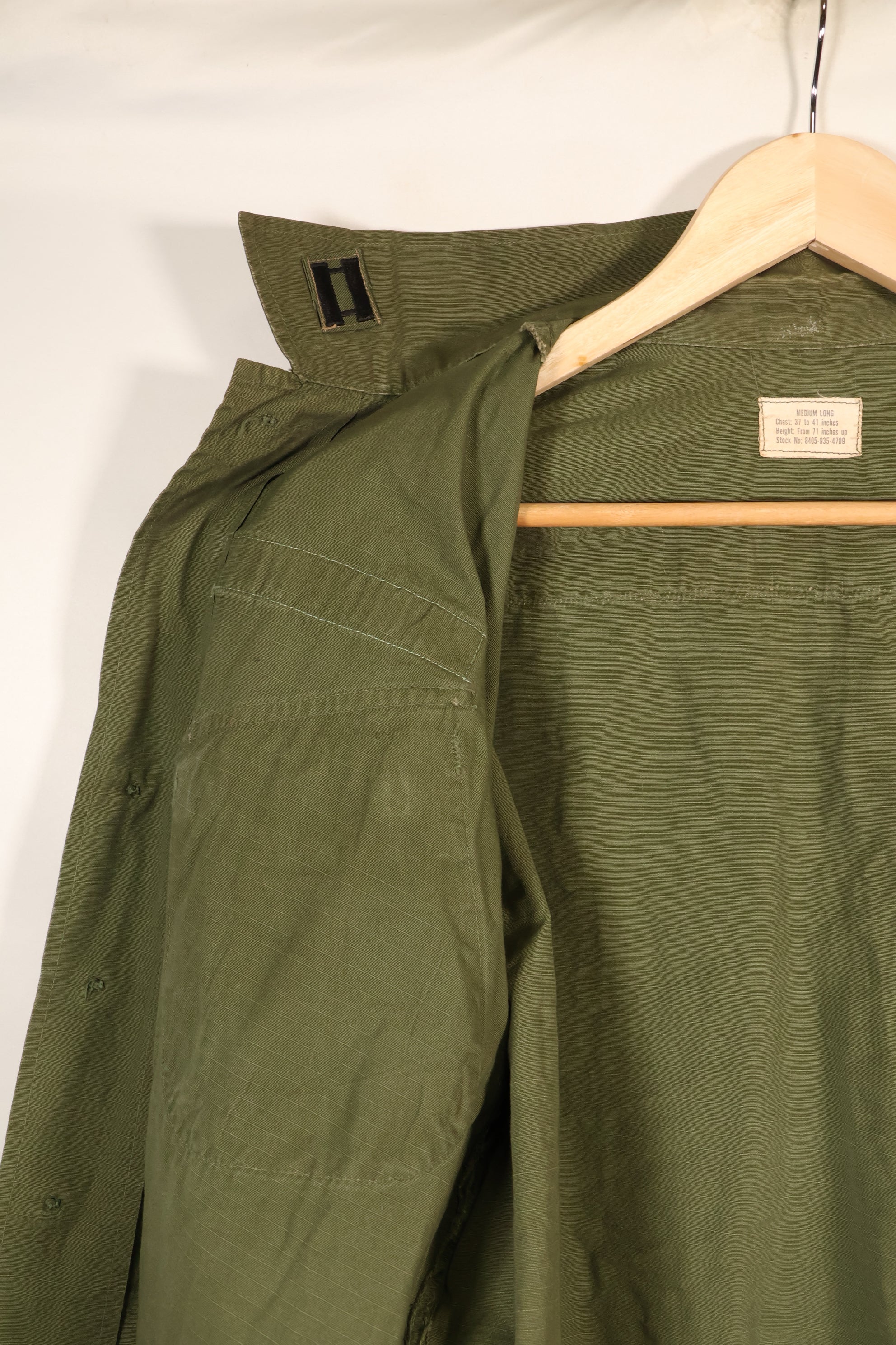 1969 Contract, M-L, 4th Model Jungle Fatigue Jacket, Green Beret Specification, Patches Added Later, Used