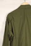 1967 Contract M-R 3rd Model Jungle Fatigue Jacket with patches, good condition, used.