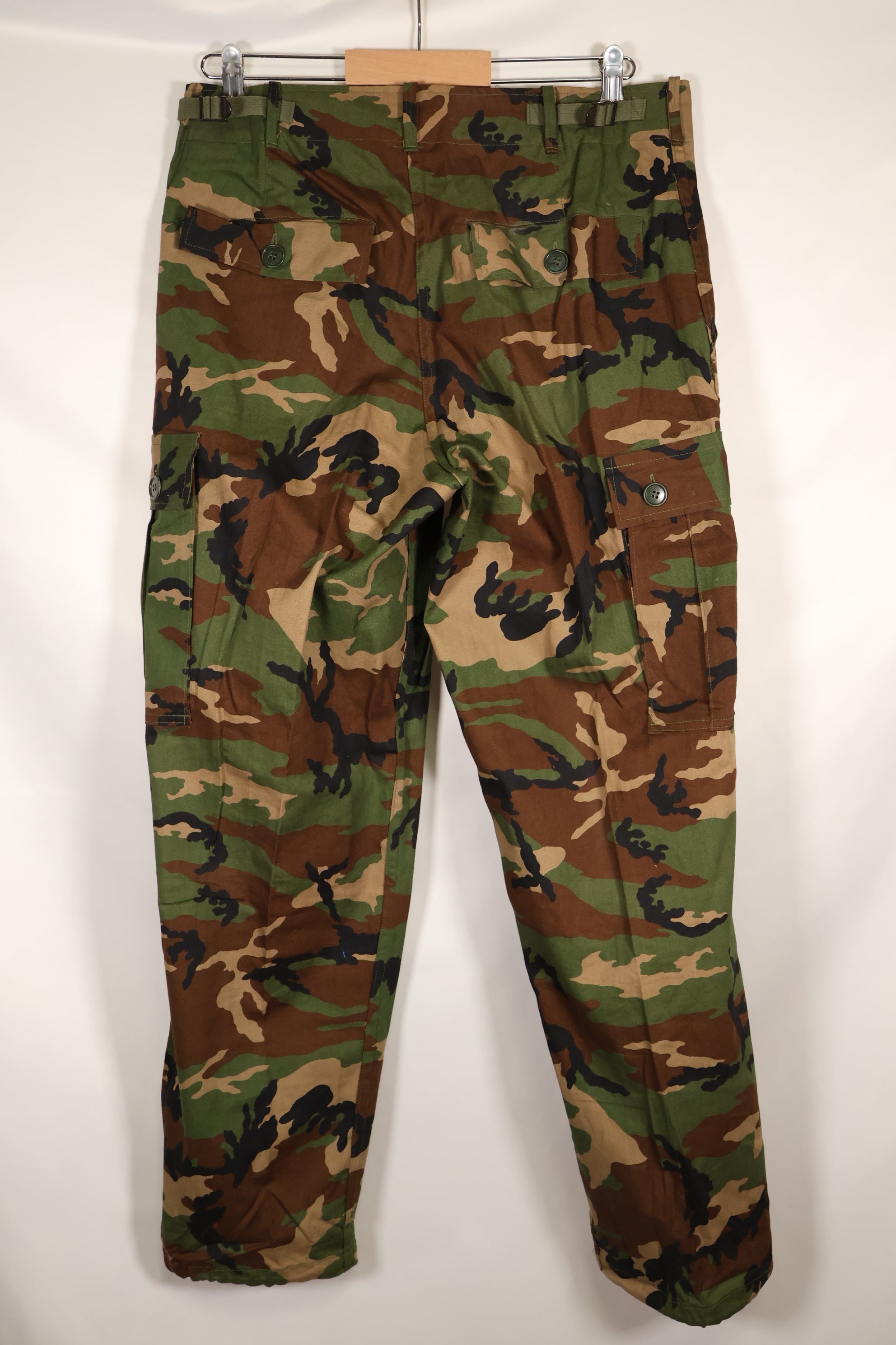 1980's Okinawa souvenir ERDL camouflage Woodland camouflage locally made pants, unused.