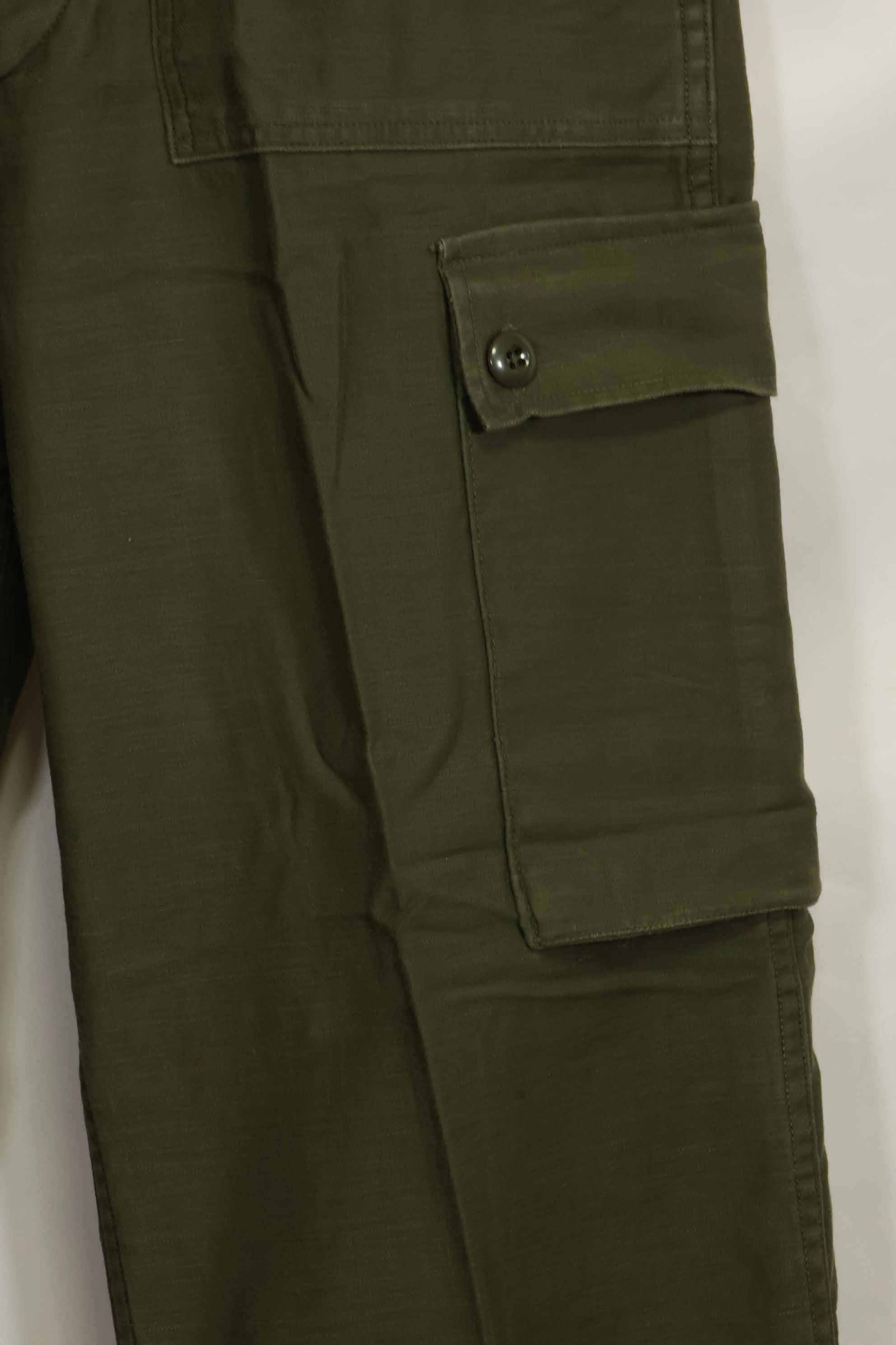 1960s lot OG-107 baker pants with modified cargo pockets, ex-special forces personnel, used, D