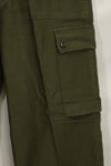 1960s lot OG-107 baker pants with modified cargo pockets, ex-special forces personnel, used, D