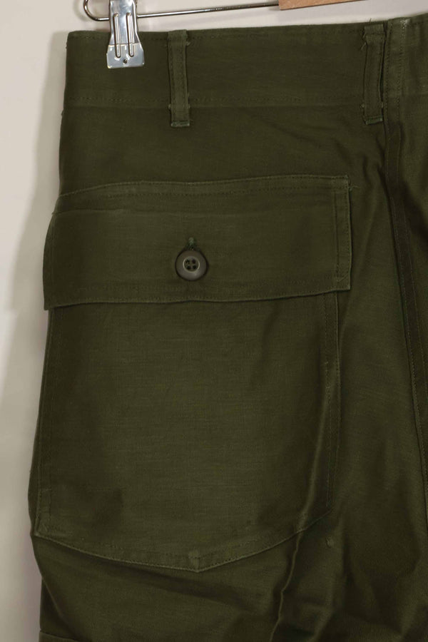 1960s lot OG-107 baker pants, cargo pocket modification, ex-special forces personnel, used, E