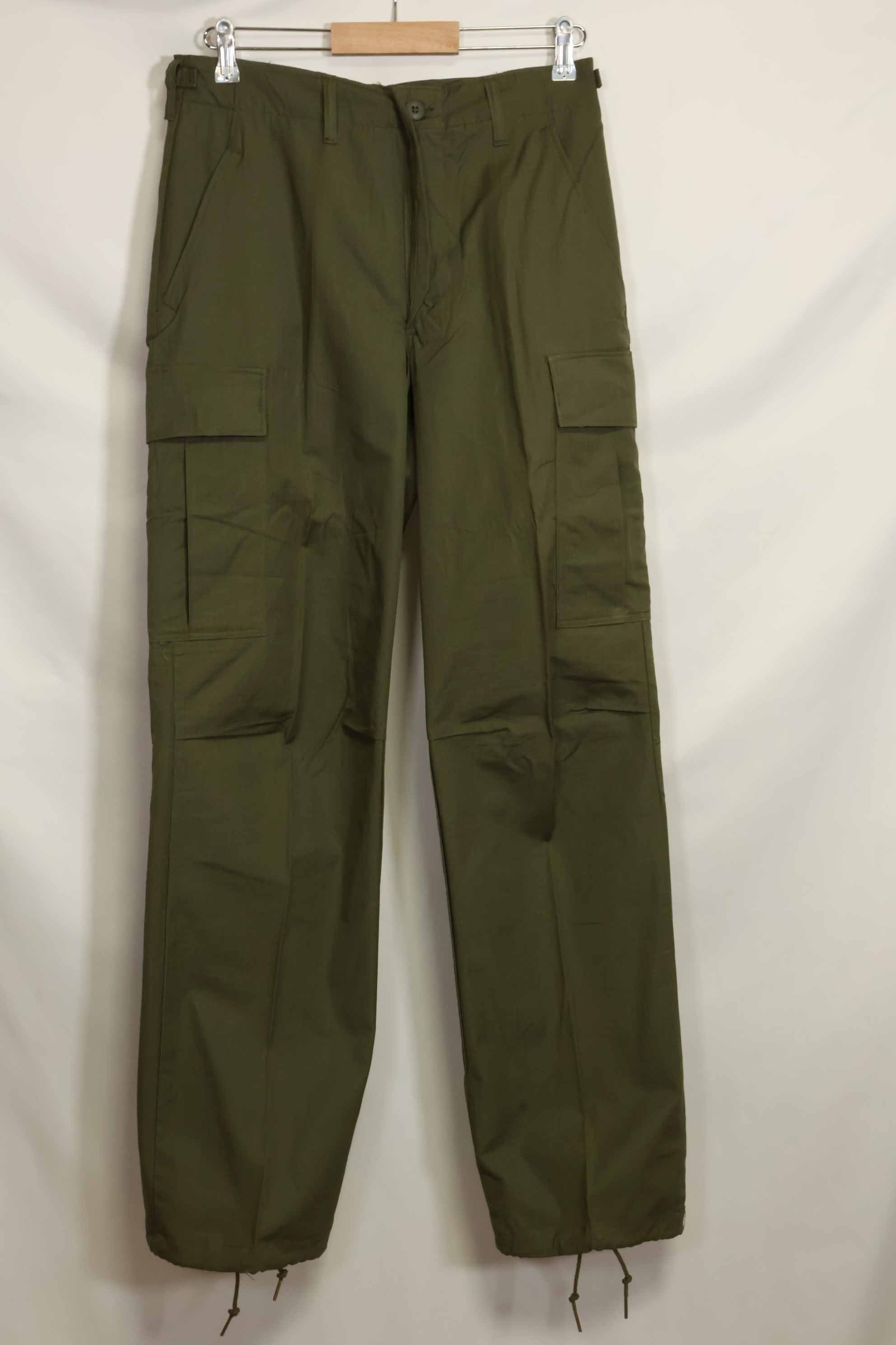 1960's Deadstock 4th Model Jungle Fatigue Pants, no size tag, never used.