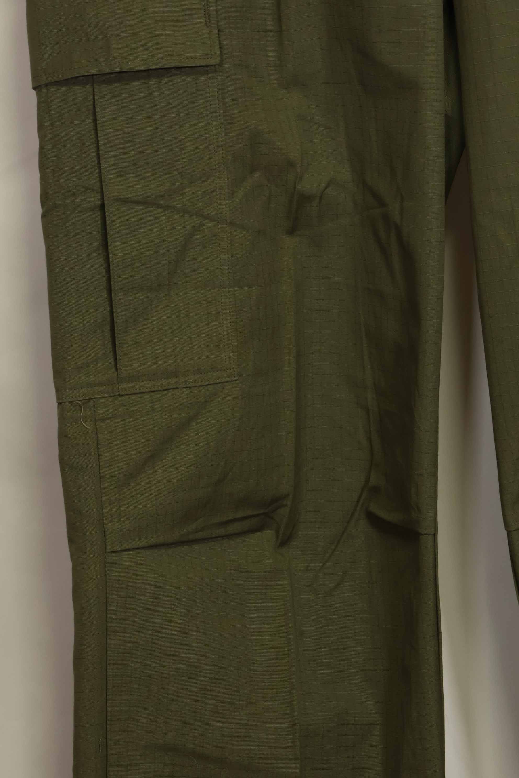 1960's Deadstock 4th Model Jungle Fatigue Pants, no size tag, never used.
