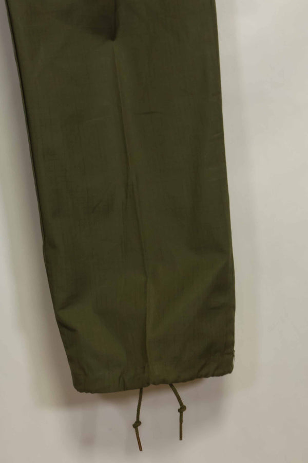 1960's Deadstock 4th Model Jungle Fatigue Pants, no size tag, never used.