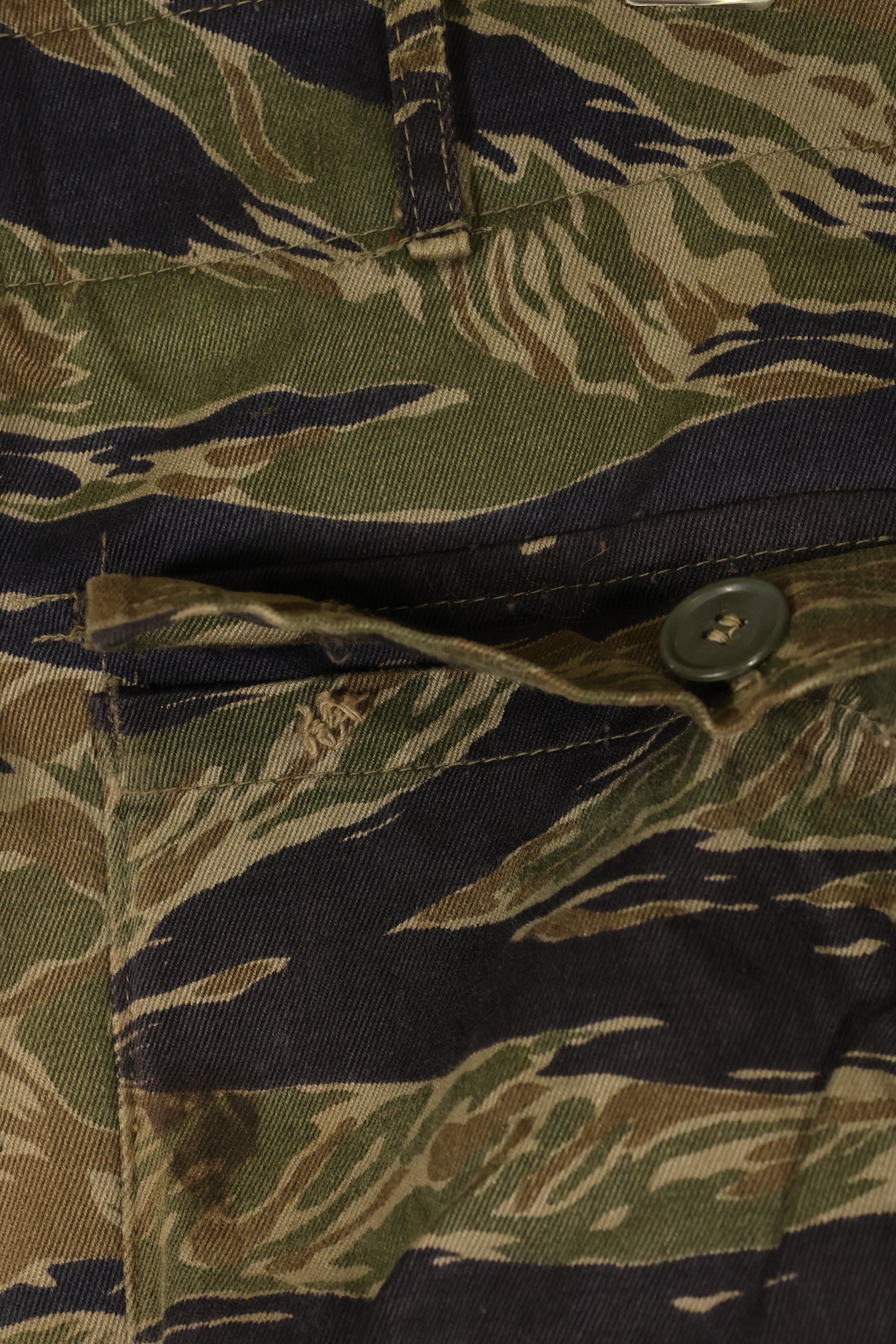 1960年代中頃　A-L　シルバータイガーパターン　Asian カット　パンツ　補修あり　中古品