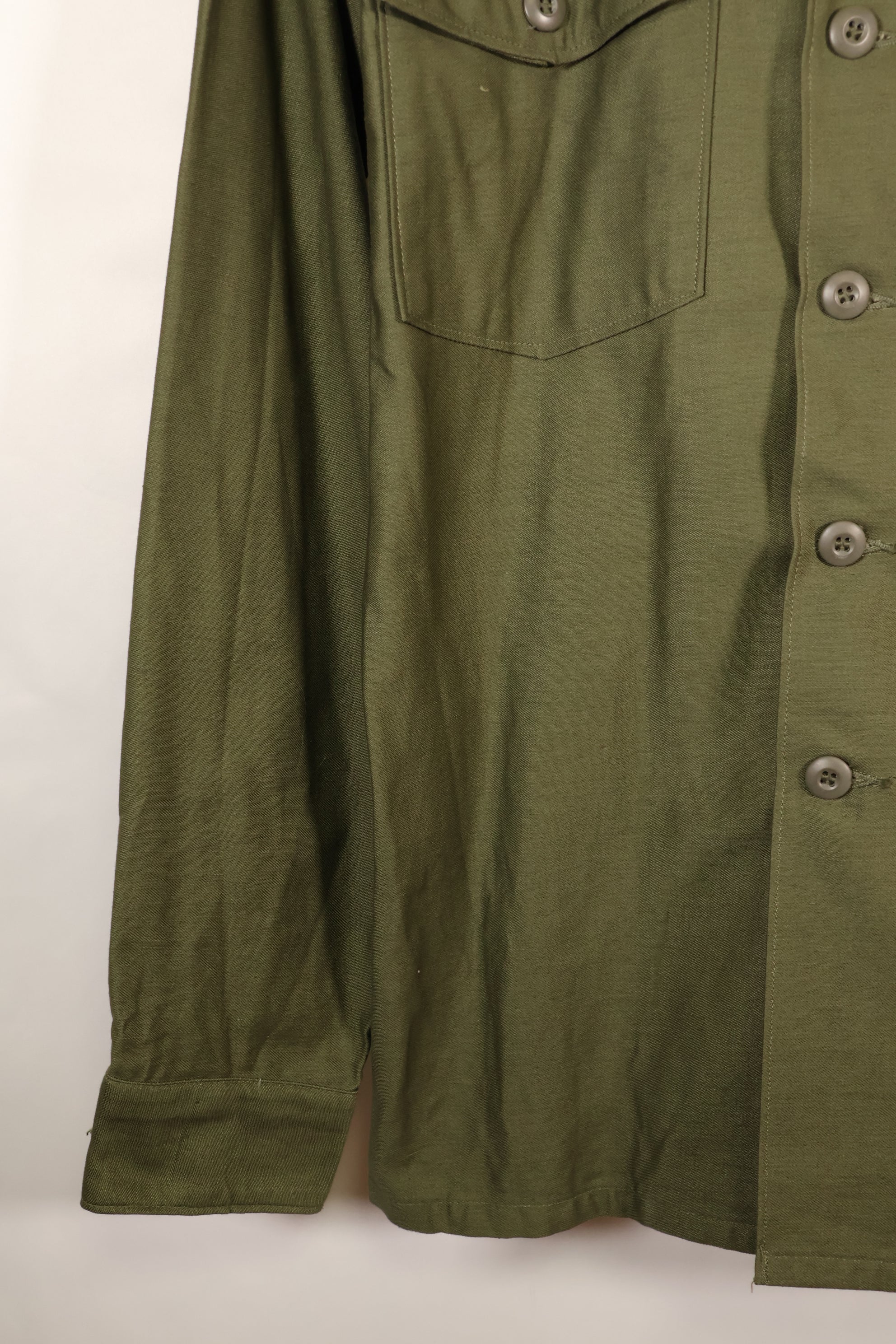 Mid-1960s, 16 1/2 x 36, U.S. Army, OG-107 Utility Shirt, Almost Unused