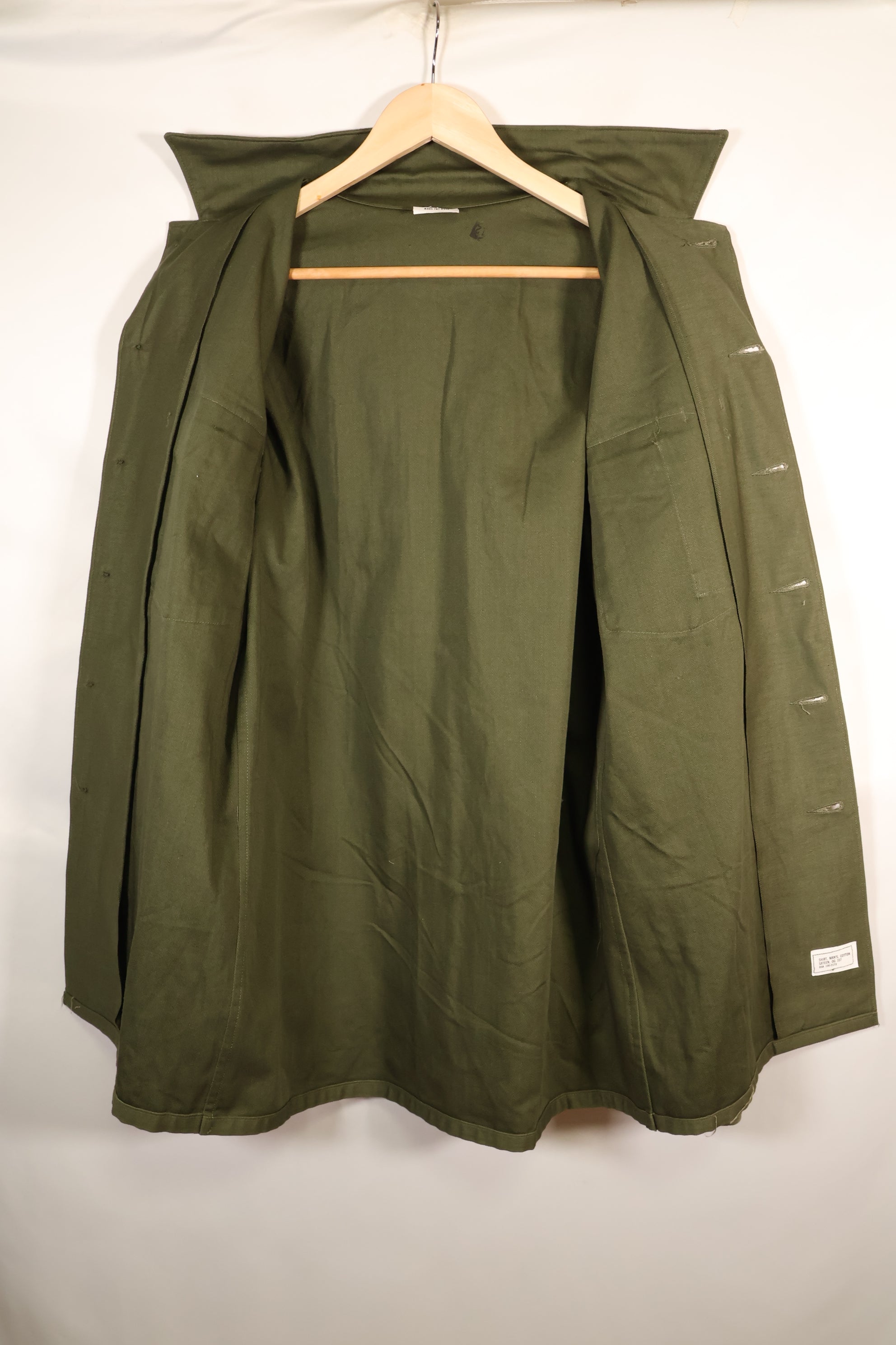 Mid-1960s, 16 1/2 x 36, U.S. Army, OG-107 Utility Shirt, Almost Unused