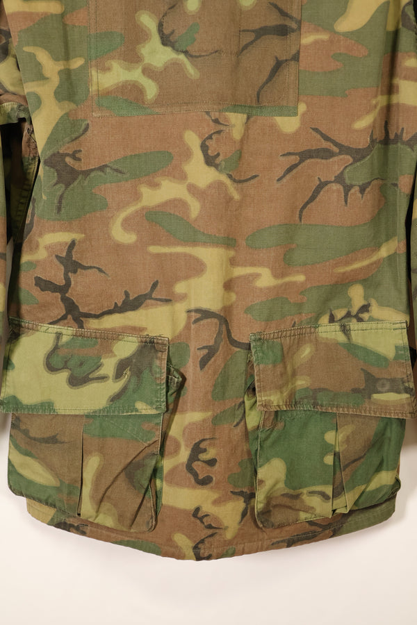 Mid-1960s non ripstop fabric ERDL camouflage rare print fabric jungle fatigues jacket, used.