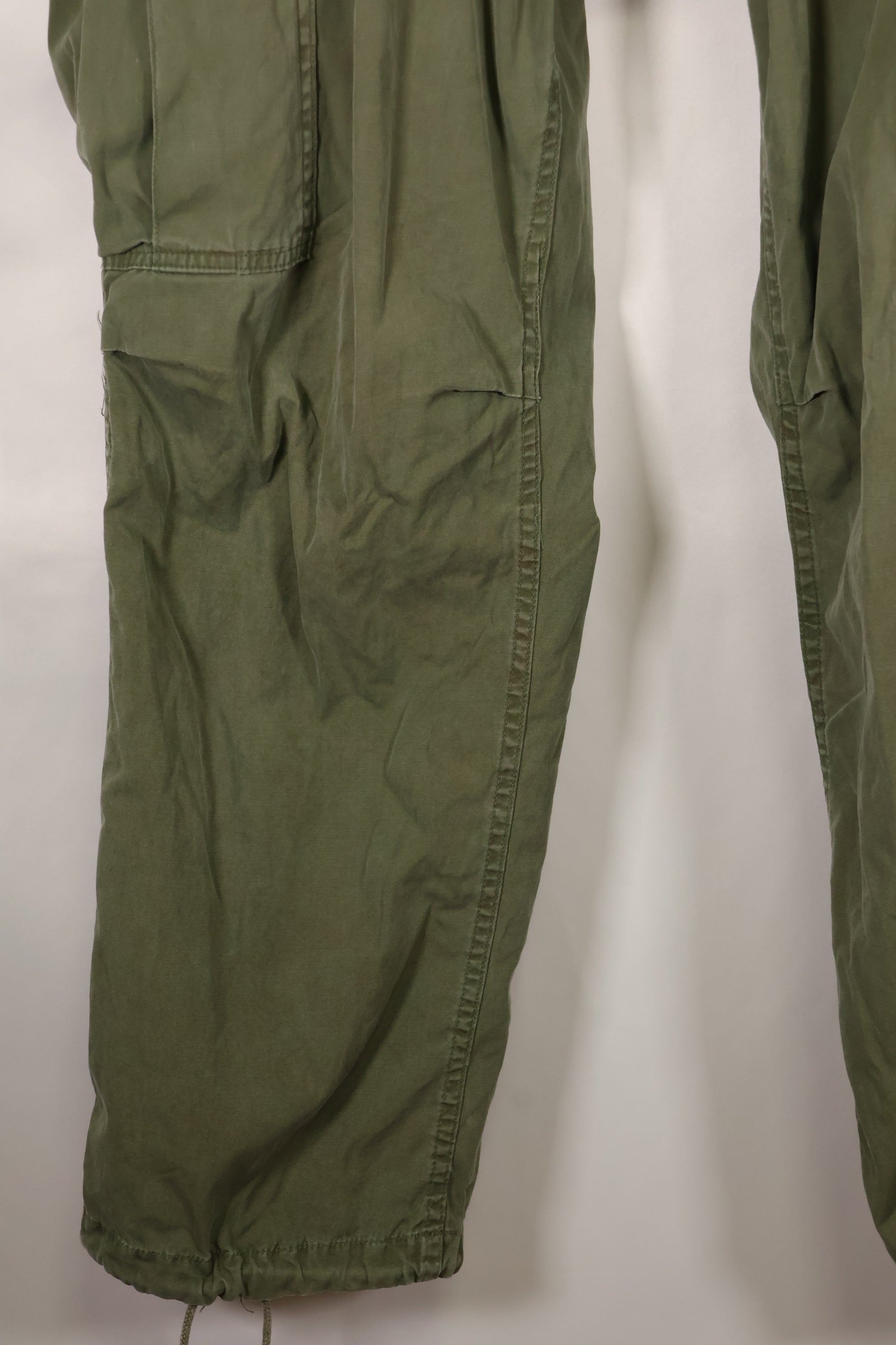 Mid-1960s MEDIUM-SHORT 2nd Model Jungle Fatigue Pants, used.