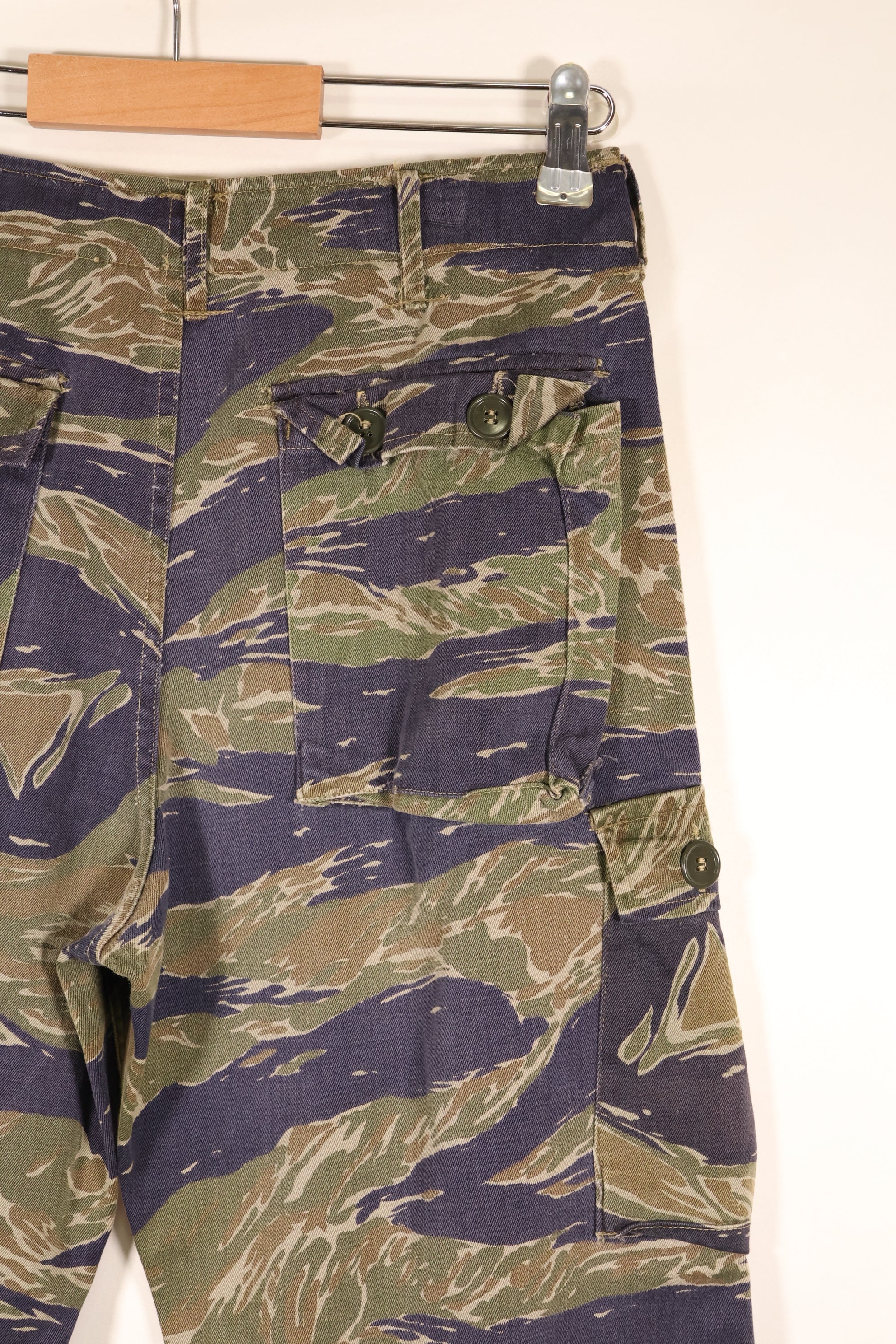 Mid-1960s, A-M, Silver Tiger, Asian Cut, Tiger Stripe Pants, Used