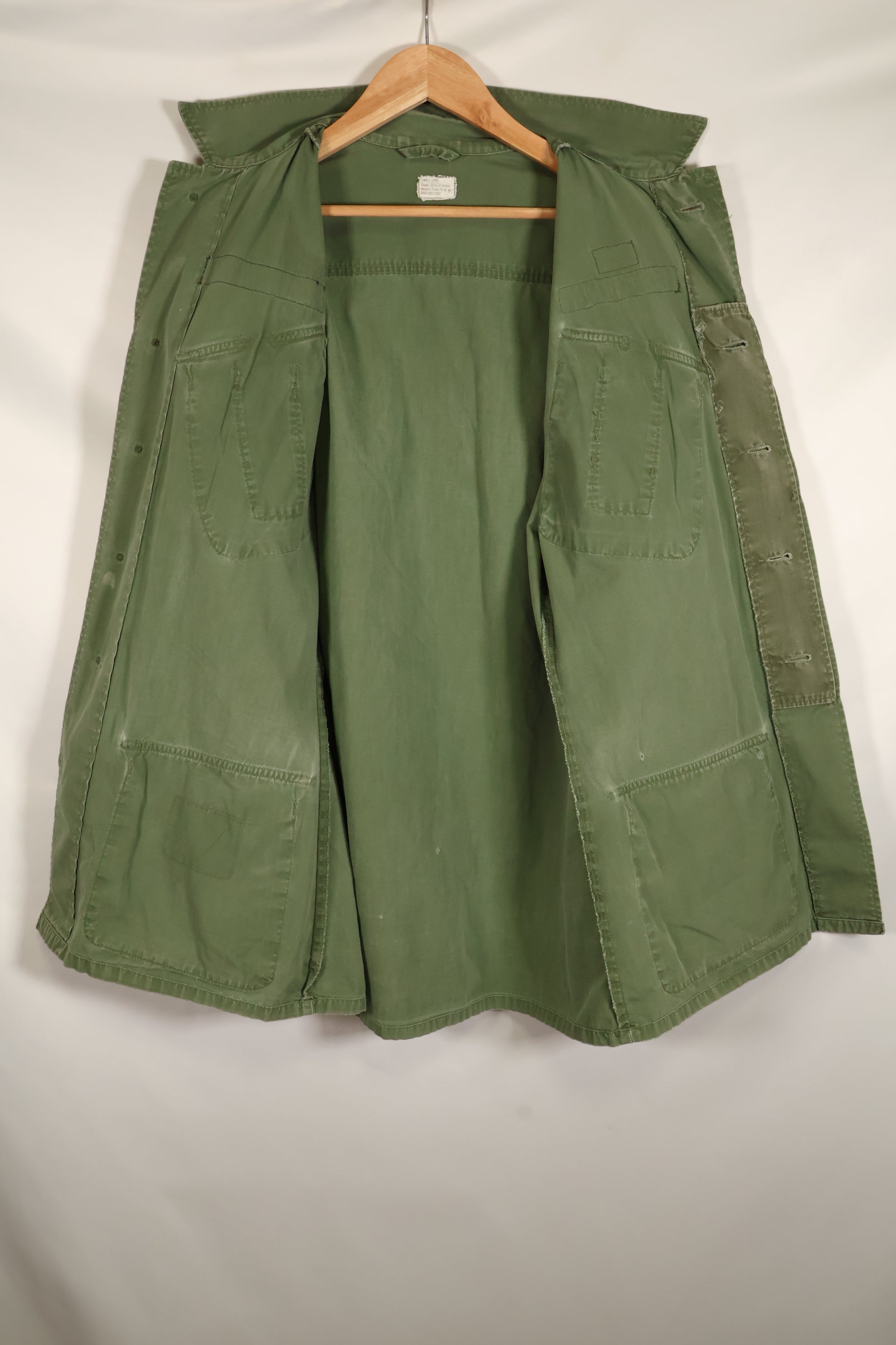 Circa 1967 | S-L | Green Beret | 3rd Model Jungle Fatigue Jacket | Faded | Used