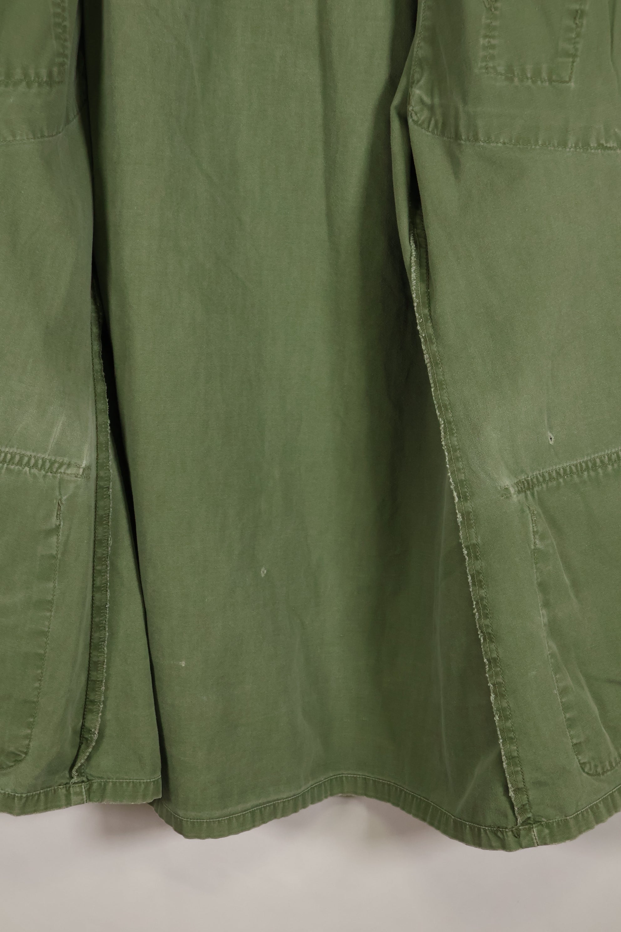 Circa 1967 | S-L | Green Beret | 3rd Model Jungle Fatigue Jacket | Faded | Used