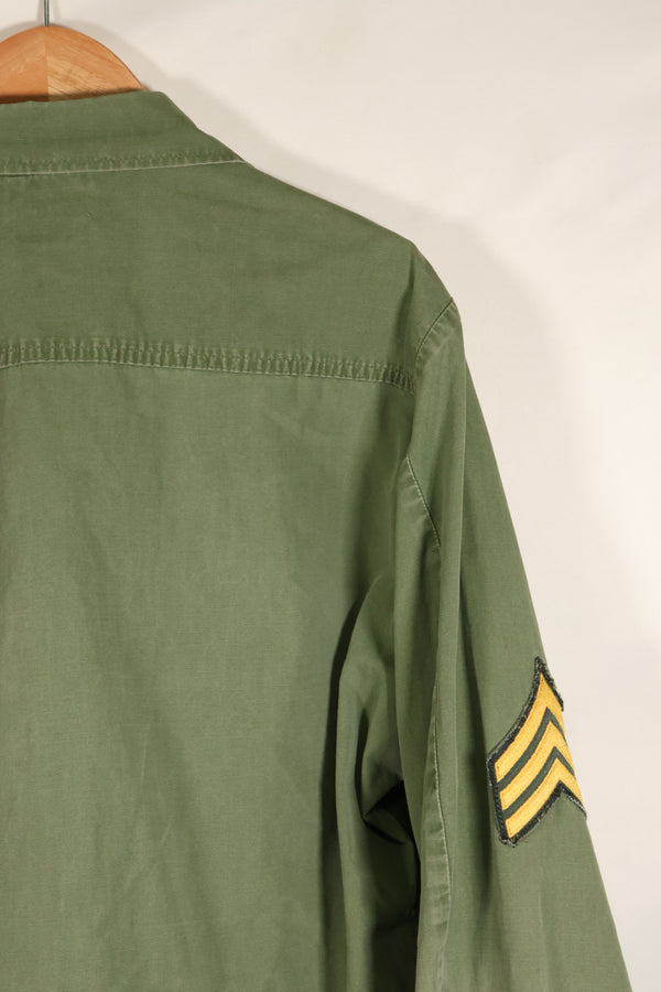 Circa 1967 | S-L | Green Beret | 3rd Model Jungle Fatigue Jacket | Faded | Used
