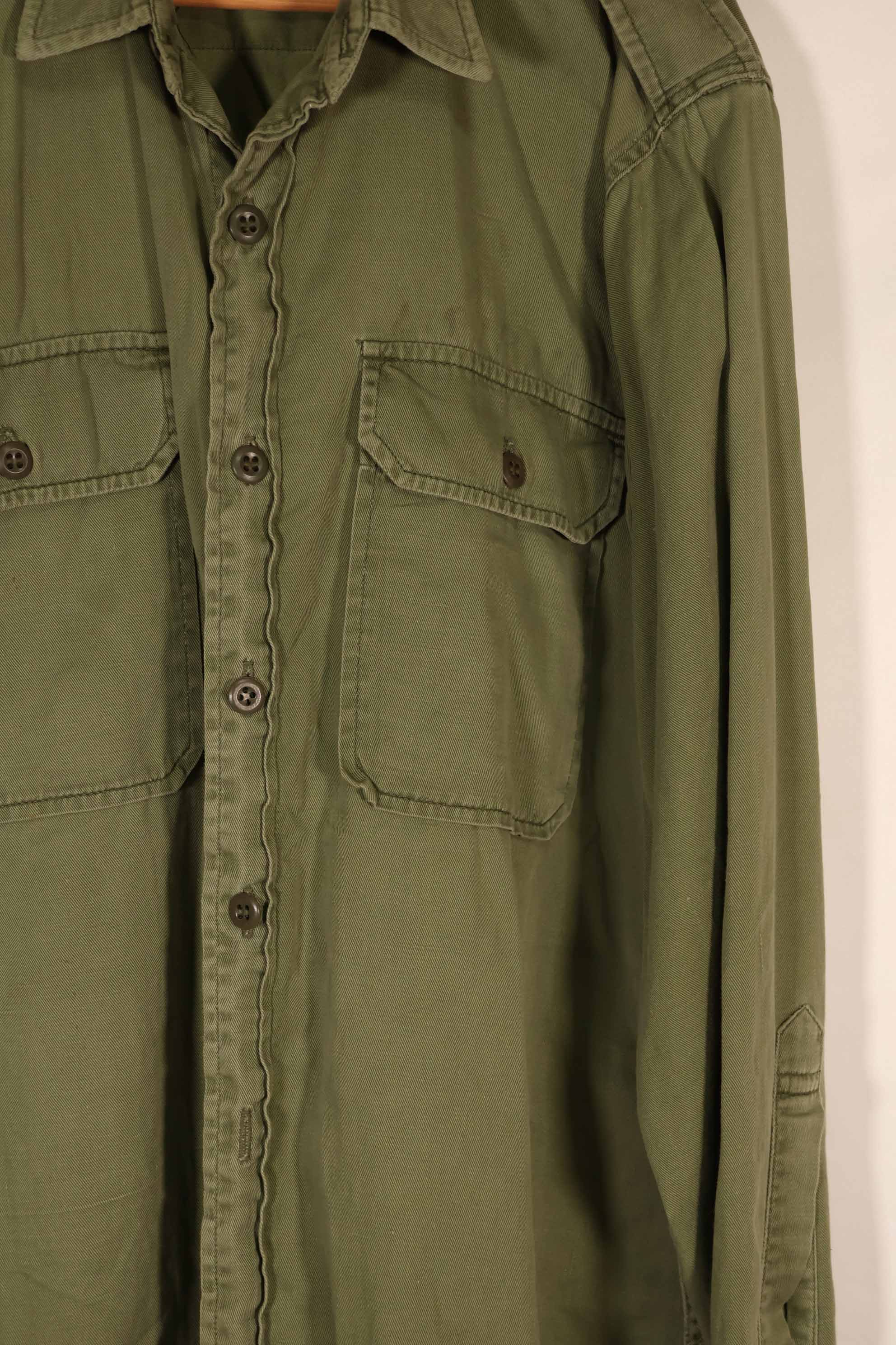 Real 1970 Australian Army OD shirt 15 1/2 x33 used