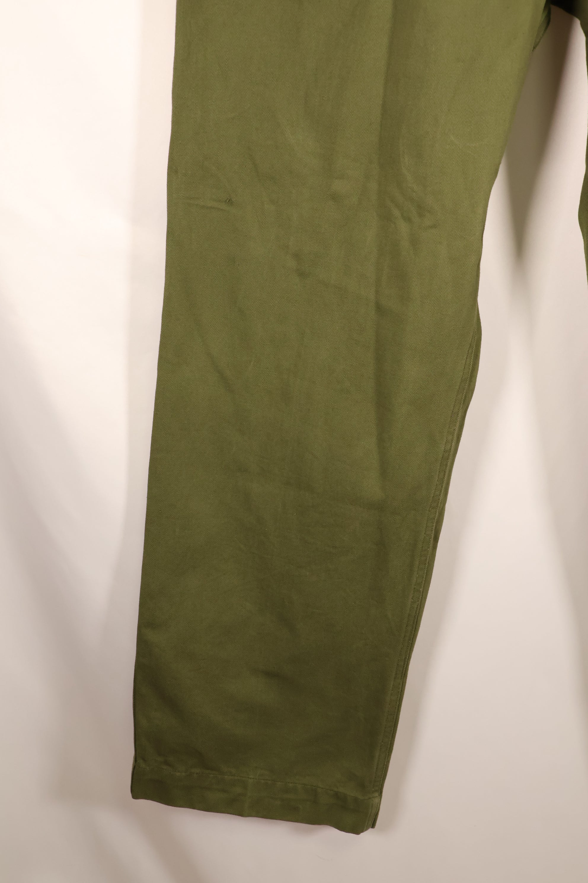 1967年ロット　オーストラリア軍　AATTVなど　ジャングルグリーン　コンバットパンツ　ほぼ未使用品　A