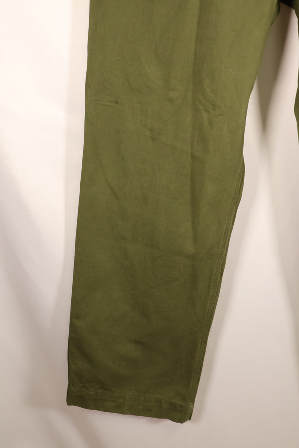 1967年ロット　オーストラリア軍　AATTVなど　ジャングルグリーン　コンバットパンツ　ほぼ未使用品　A