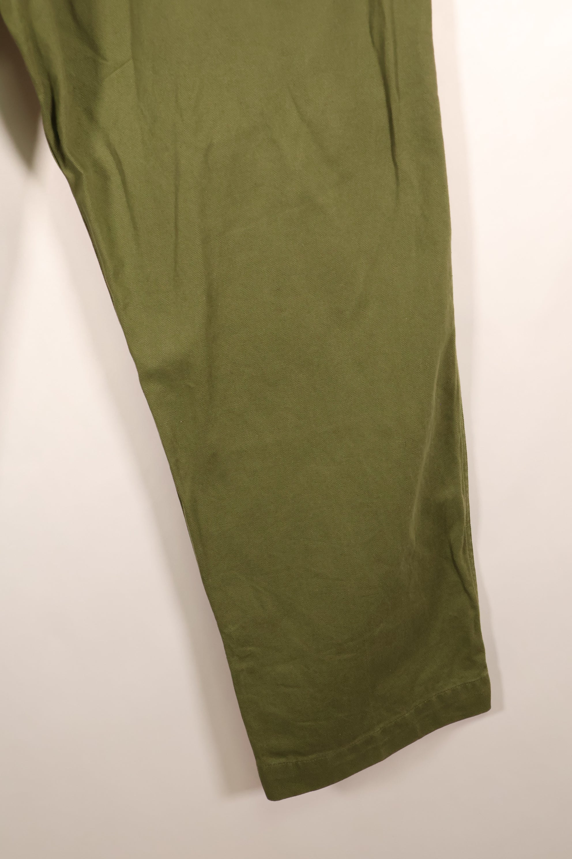 1967年ロット　オーストラリア軍　AATTVなど　ジャングルグリーン　コンバットパンツ　ほぼ未使用品　A