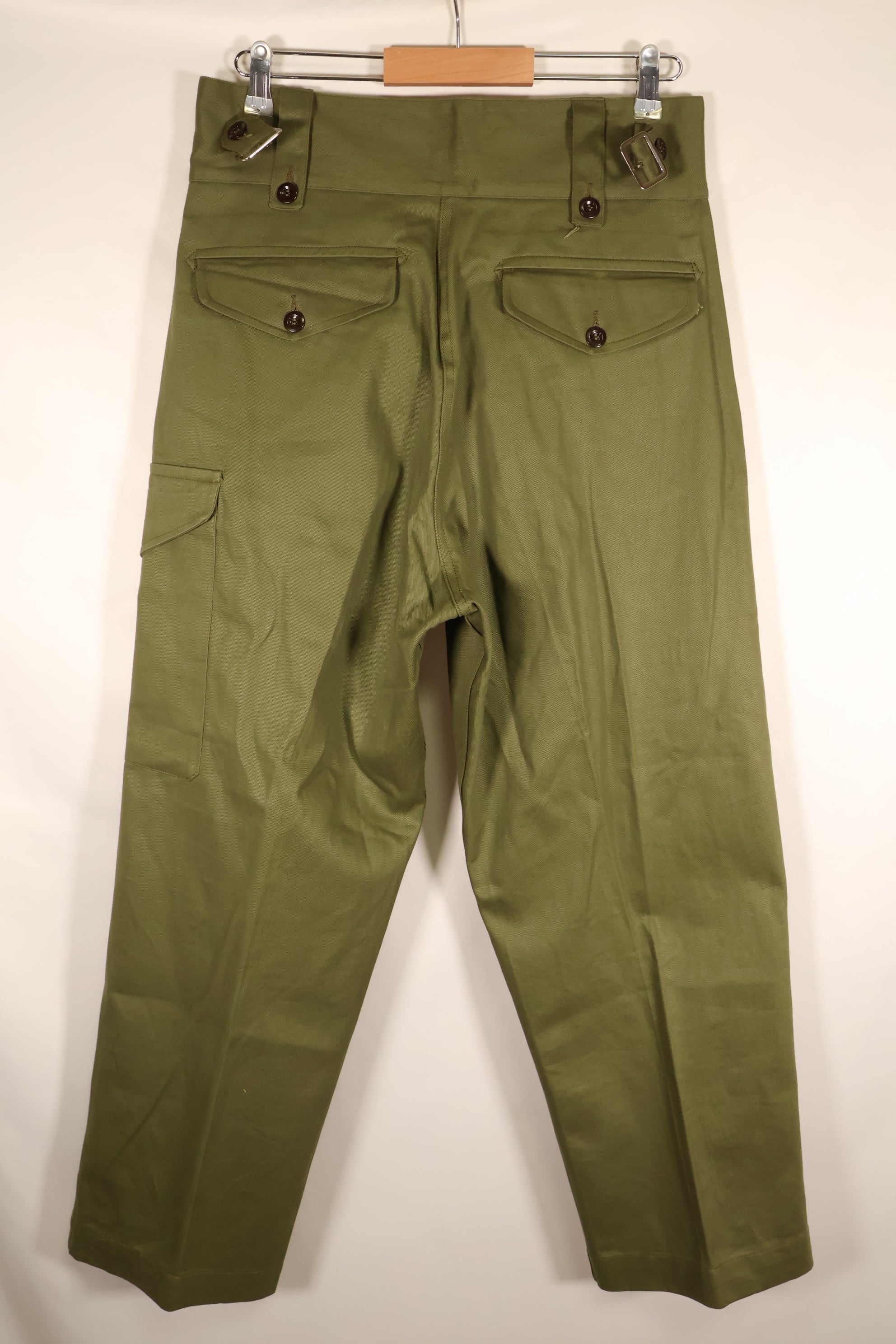 1967年ロット　オーストラリア軍　AATTVなど　ジャングルグリーン　コンバットパンツ　ほぼ未使用品　B
