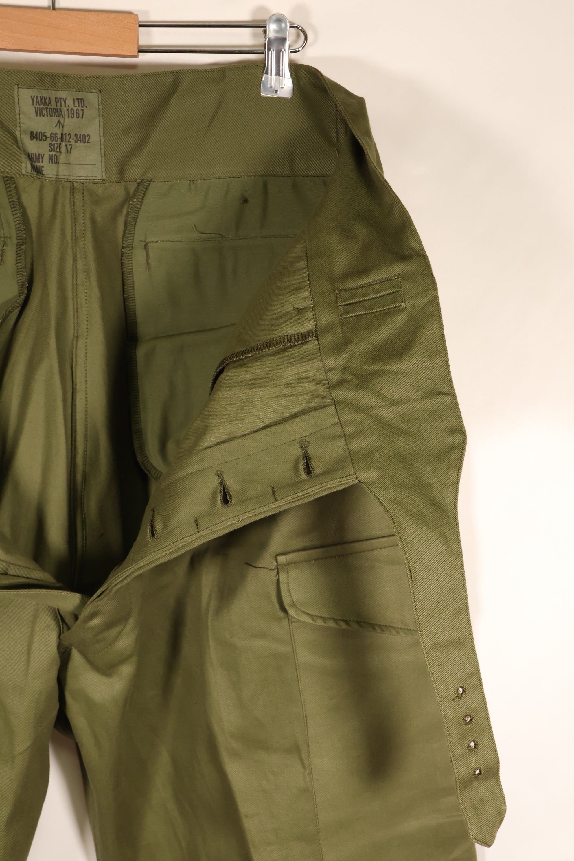 1967年ロット　オーストラリア軍　AATTVなど　ジャングルグリーン　コンバットパンツ　ほぼ未使用品　C