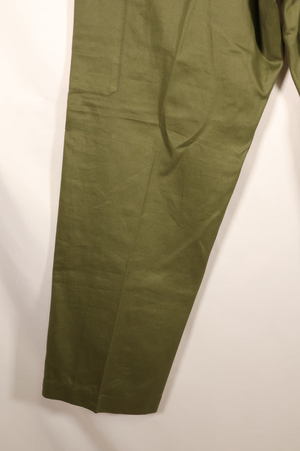 1967年ロット　オーストラリア軍　AATTVなど　ジャングルグリーン　コンバットパンツ　ほぼ未使用品　C