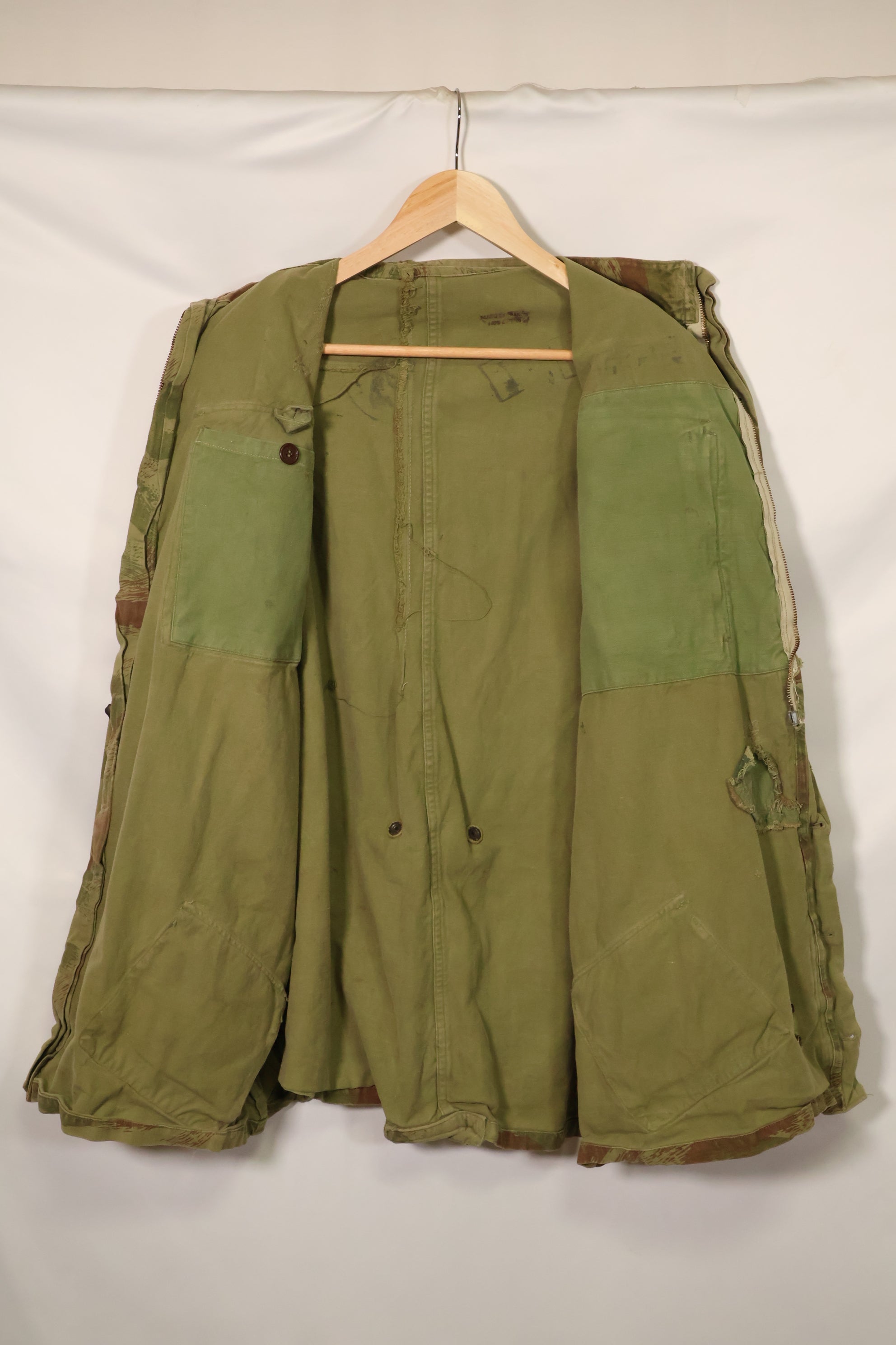 1950s French Army Lizard Camouflage TAP 47/53 Airborne Jacket with Israeli Stamp Used