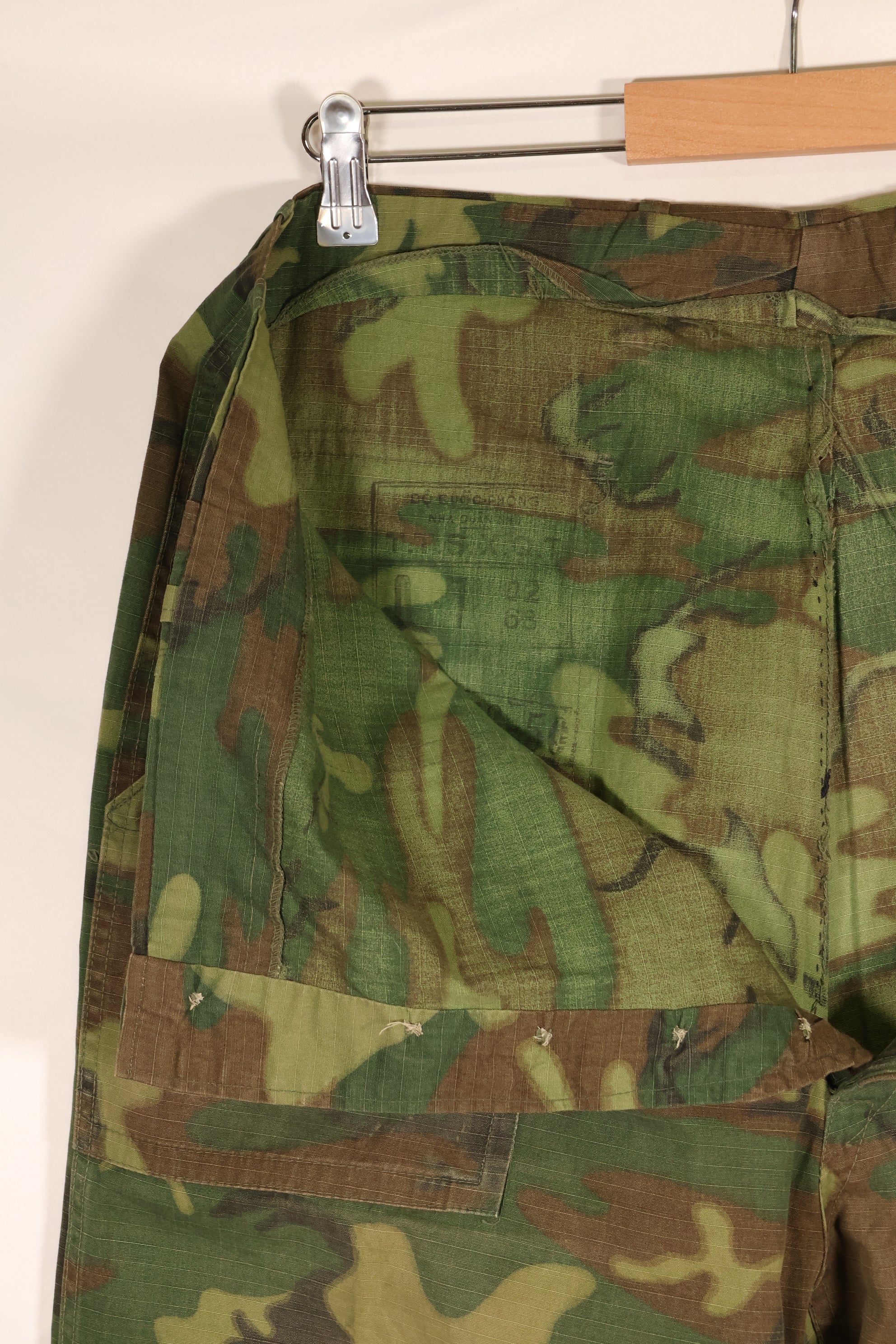 Late 1960s; Estimated size 36–38; ERDL Green Leaf Camo; OG-107 pant cut; utility pants; used