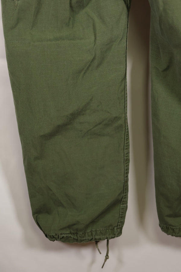Contract year unknown S-R size 4th Model Jungle Fatigue pants, used, released by film company