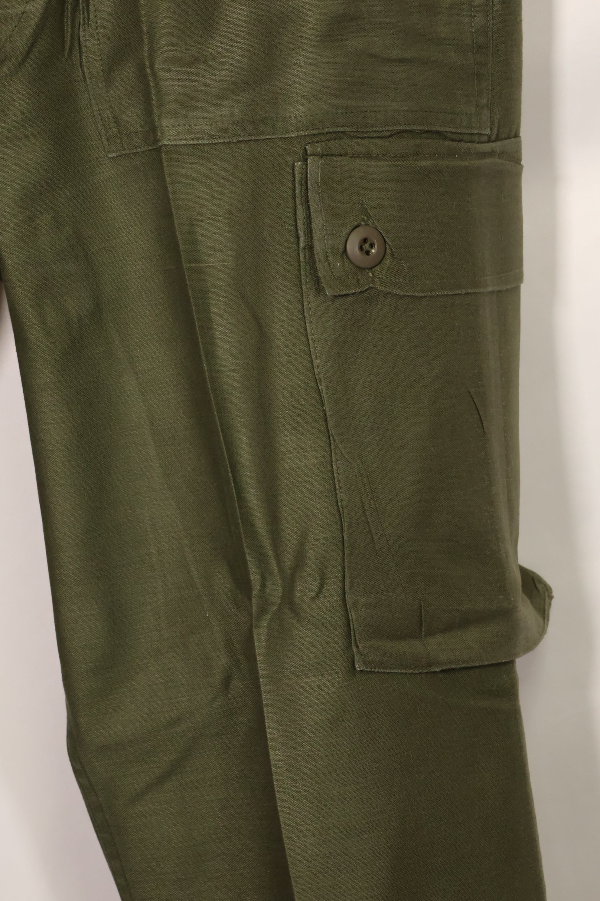 1960s lot OG-107 baker pants with modified cargo pockets, ex-special forces personnel, used F