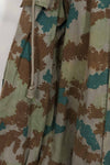 1960 East German Army NVA M58 Flächentarn sniper smock in blumentern camouflage, used.