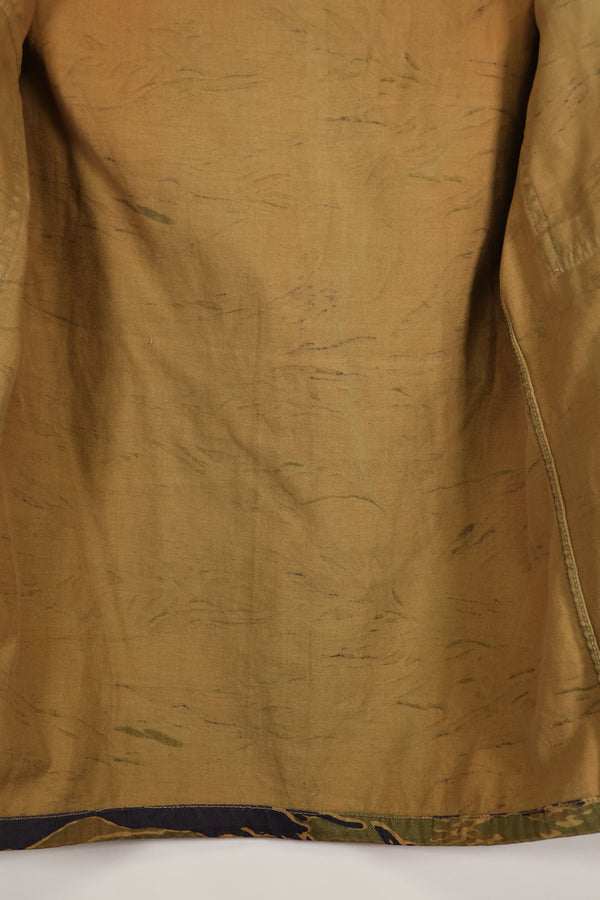 Real A-M Tiger Stripe Shirt Gold Tiger Derivative Pattern in good condition