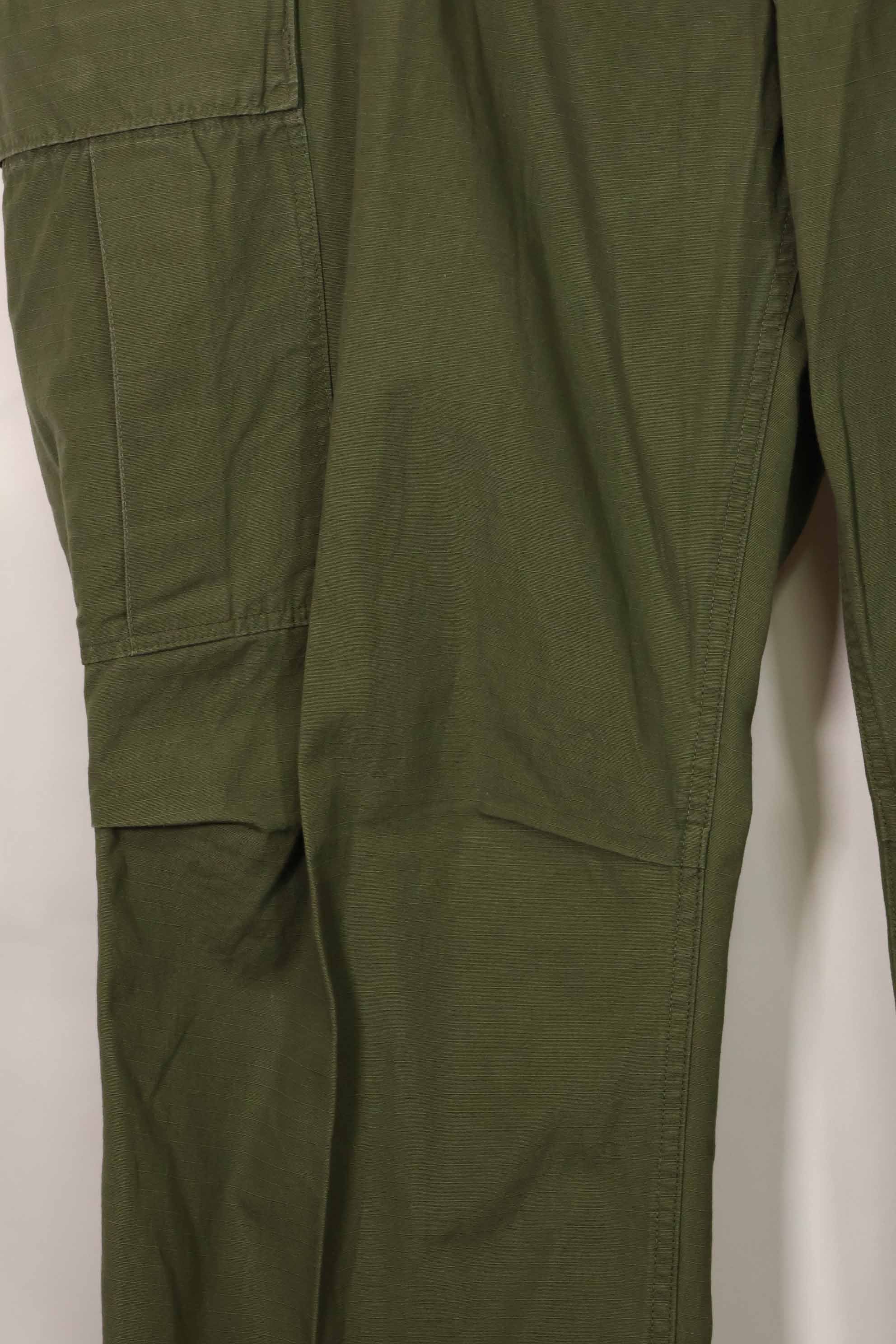 Contract year unknown 4th Model Ripstop Jungle Fatigue Pants L-R Used