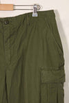 Contract year unknown 4th Model Ripstop Jungle Fatigue Pants L-R Used