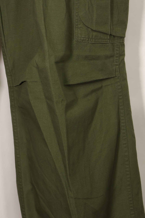 Contract year unknown 4th Model Ripstop Jungle Fatigue Pants L-R Used