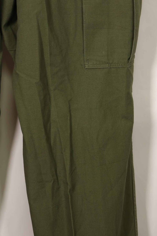 Contract year unknown 4th Model Ripstop Jungle Fatigue Pants L-R Used