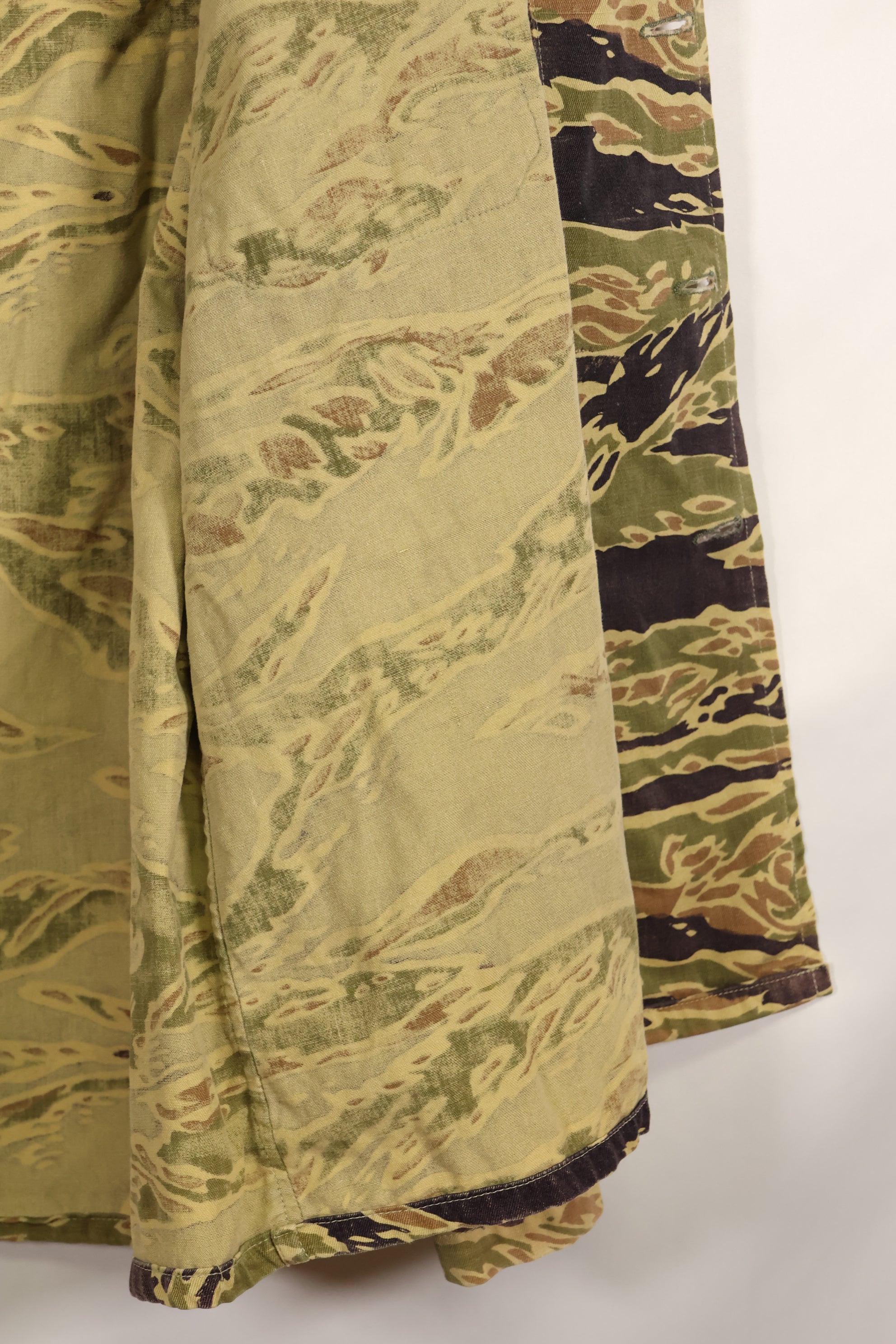 Real Late War Pattern US Size Tiger Stripe Shirt with Pocket Modification Used