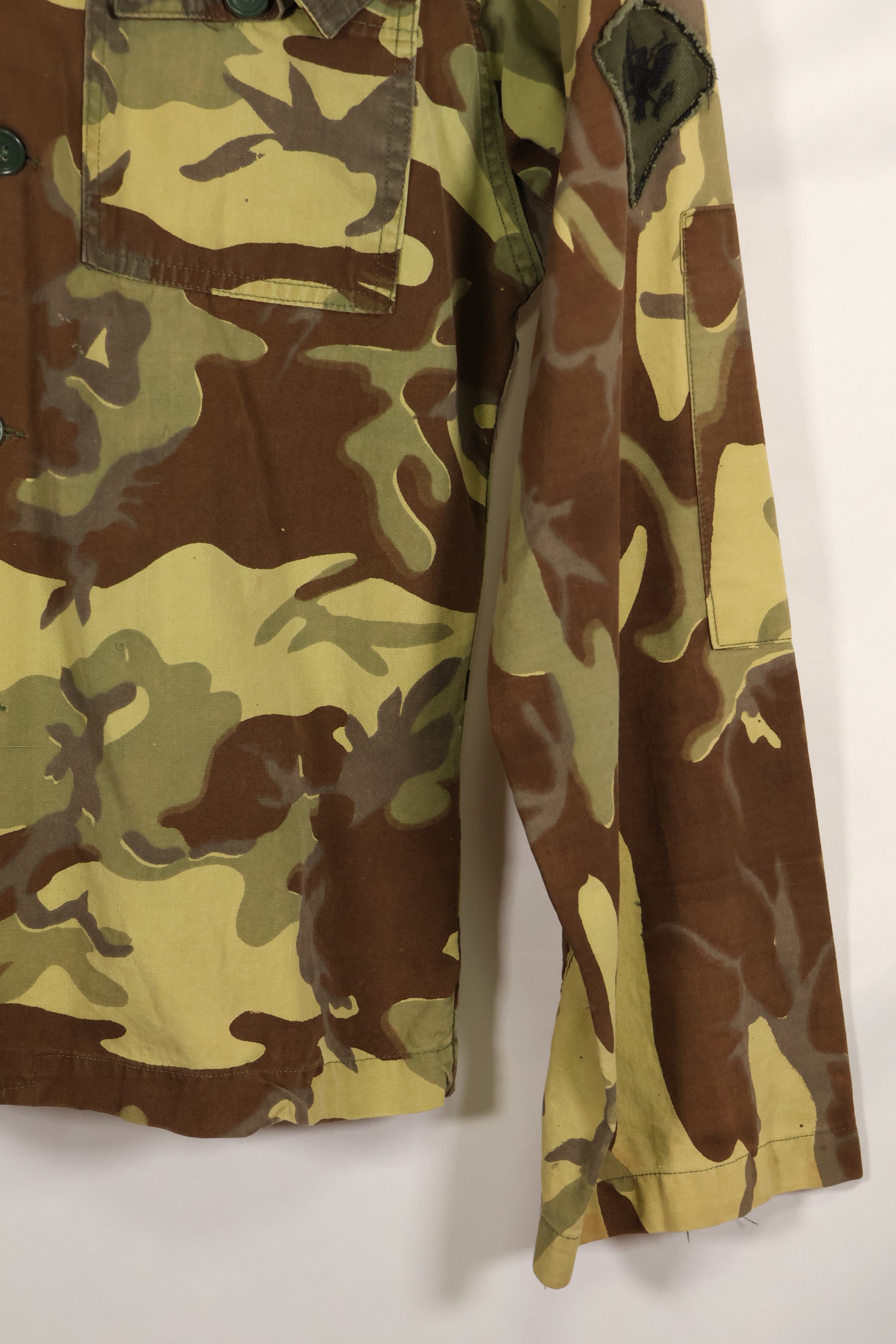 Estimated 1966 US Army Advisor 9th Infantry Division ERDL Leaf Camouflage, locally made, used.