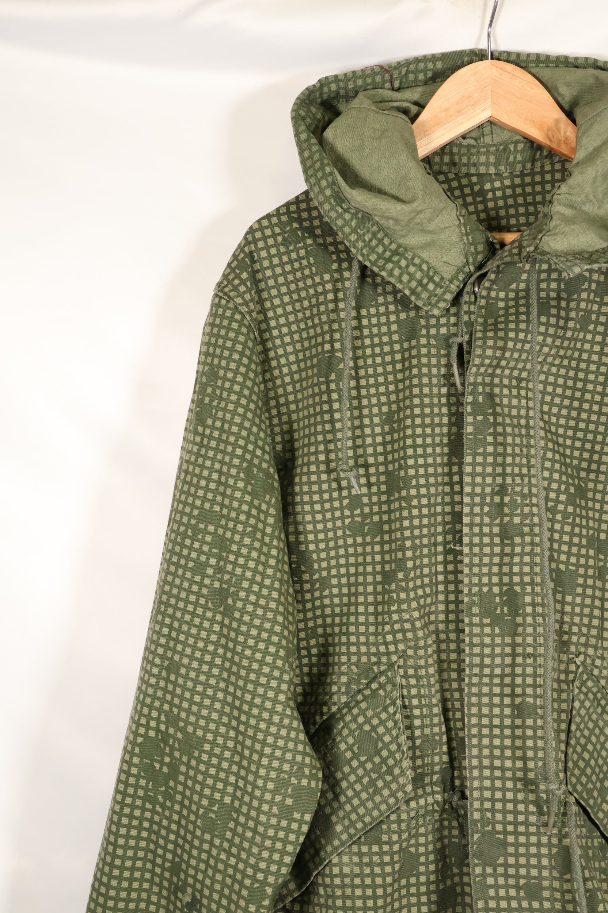 1981 Contract, SMALL, Early Model, U.S. Army, Desert Night Parka, Camouflage Parka, Used