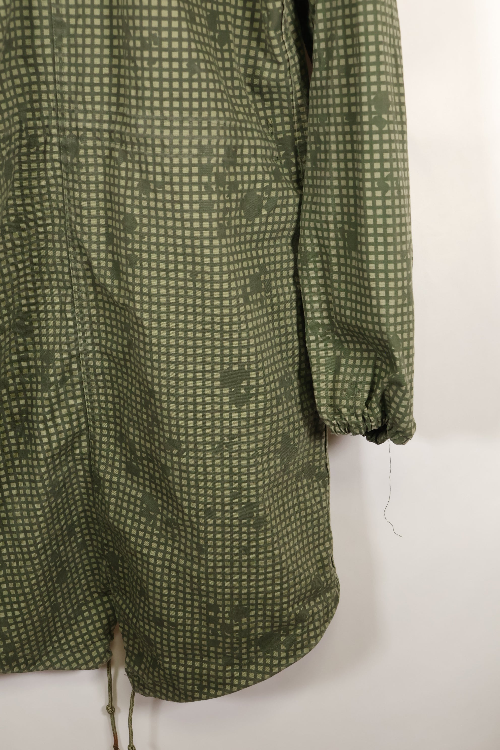 1981 Contract, SMALL, Early Model, U.S. Army, Desert Night Parka, Camouflage Parka, Used