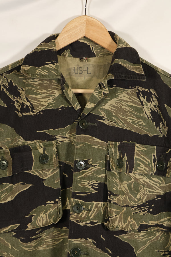Real Okinawa Tiger early jacket US-L size, mainland sewing, faded, rare size, good condition.