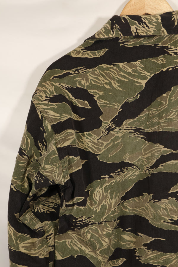 Real Okinawa Tiger early jacket US-L size, mainland sewing, faded, rare size, good condition.