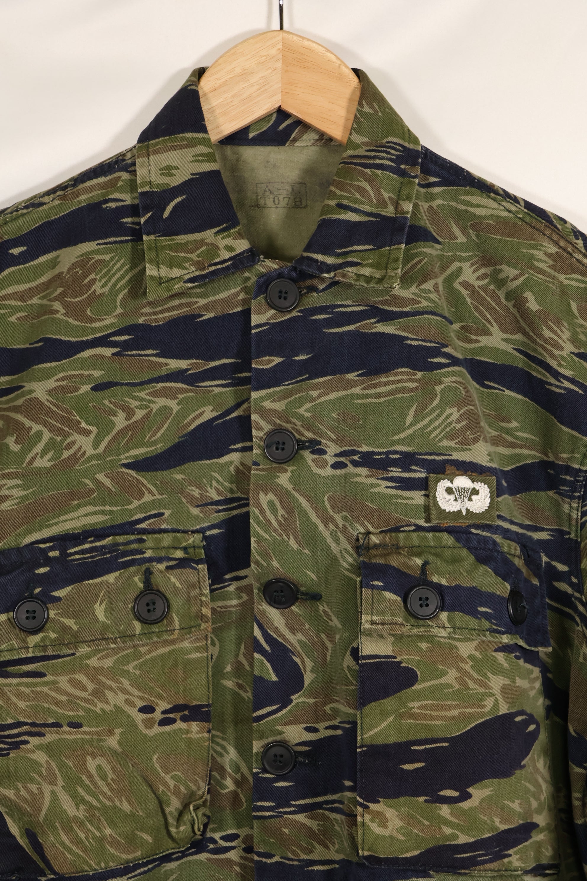 Actual TO78 A-L Okinawa Tiger Tiger Stripe Shirt Used