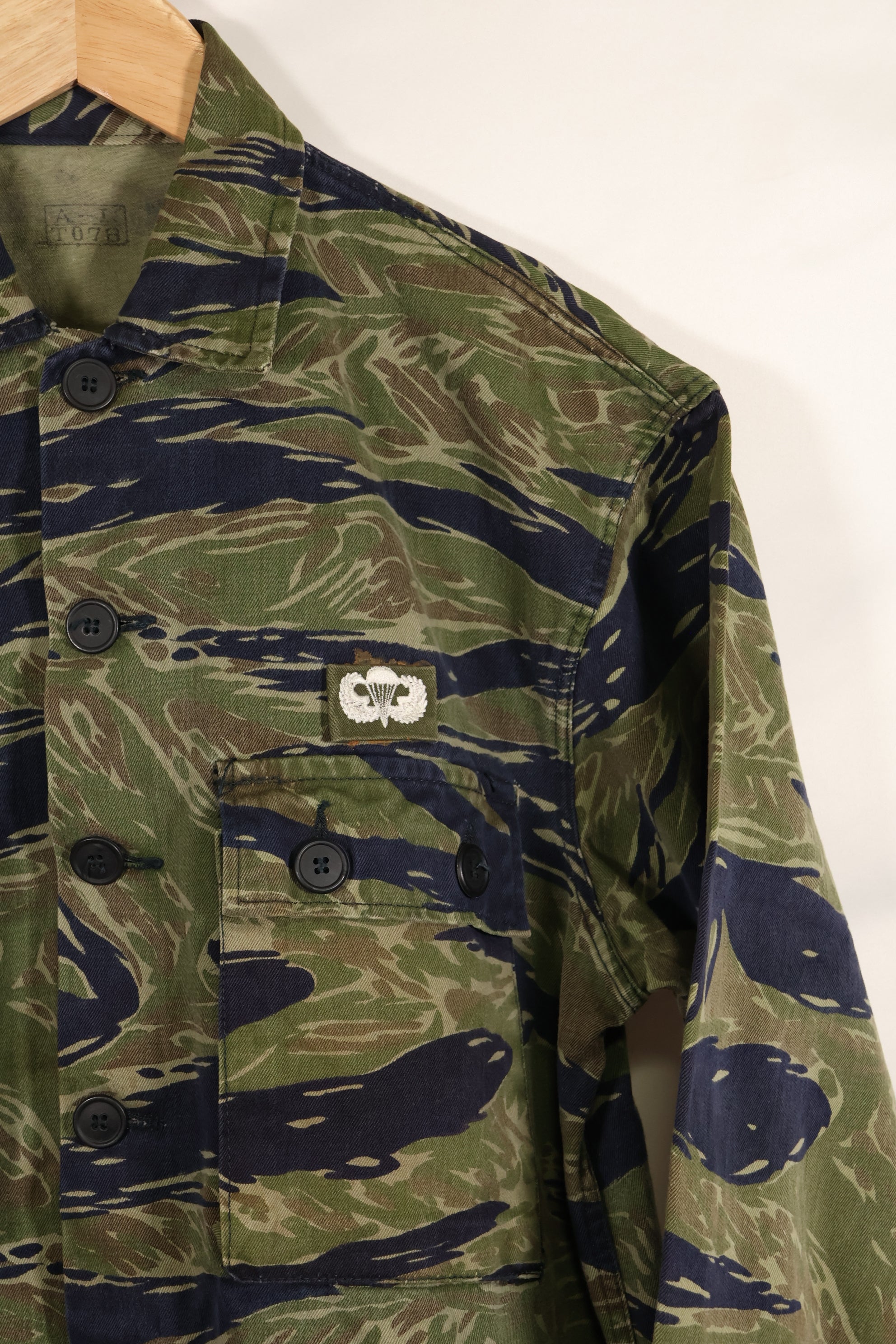 Actual TO78 A-L Okinawa Tiger Tiger Stripe Shirt Used