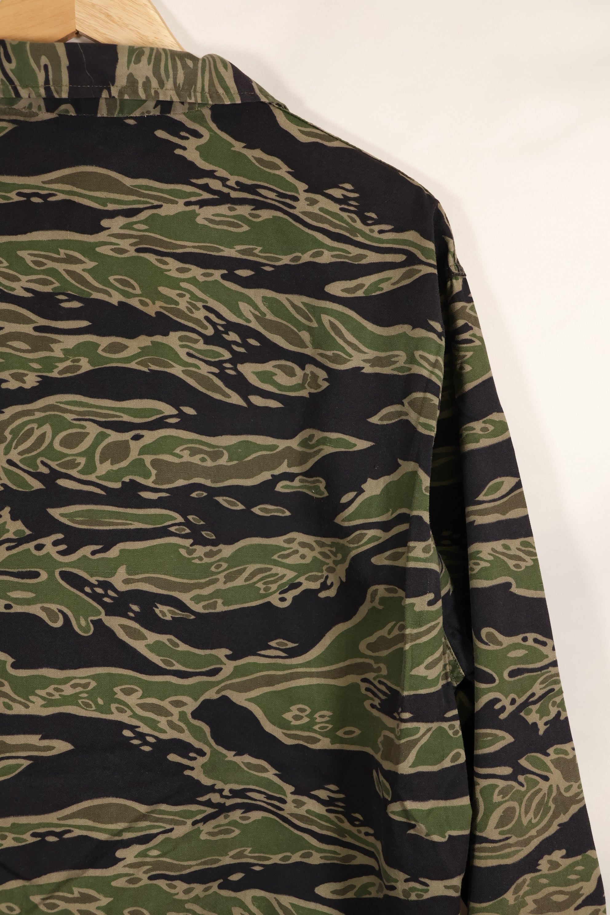 Actual Late War Pattern US-L Tiger Stripe Shirt, almost never used.